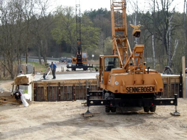 Nachbearbeitung Betonoberfläche Überbau