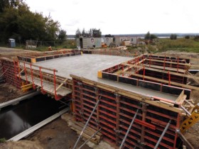 Ersatzneubau der Brücke über den Fleethgraben bei Fleethof im Zuge der L 311 von Schwichtenberg nach Heinrichswalde